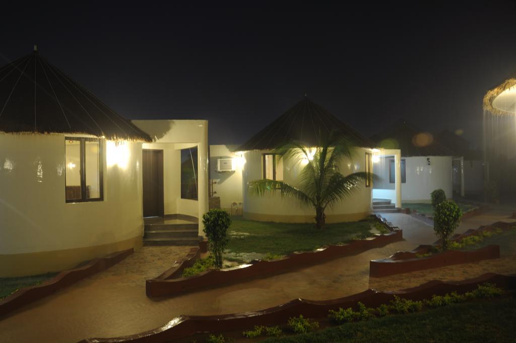 Seven Sky Clarks Exotica Hotel Bhuj Bilik gambar