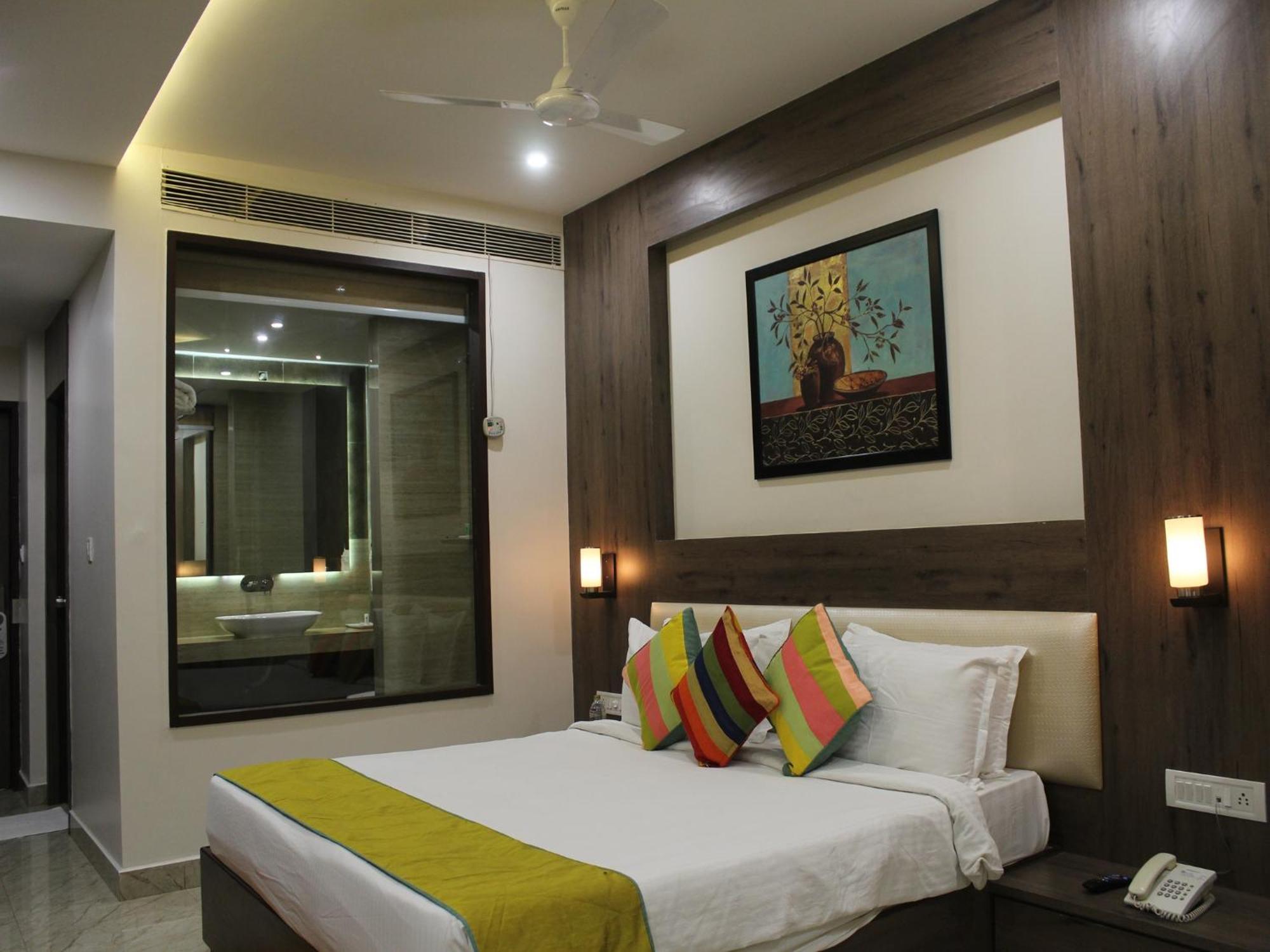 Seven Sky Clarks Exotica Hotel Bhuj Luaran gambar